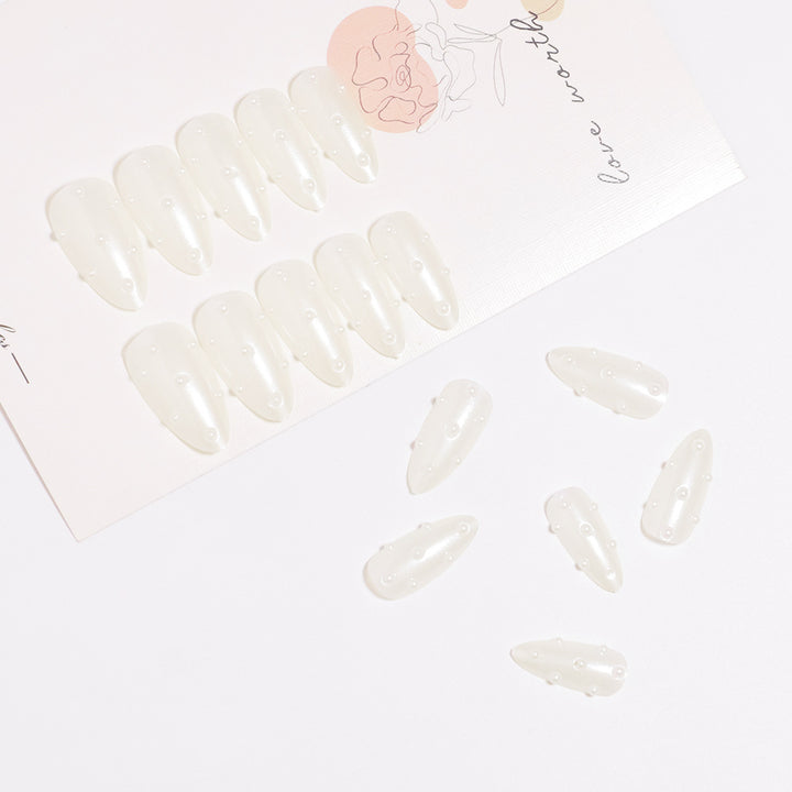 Premium Perlenverzierte Stiletto Press-On Nägel Karnz