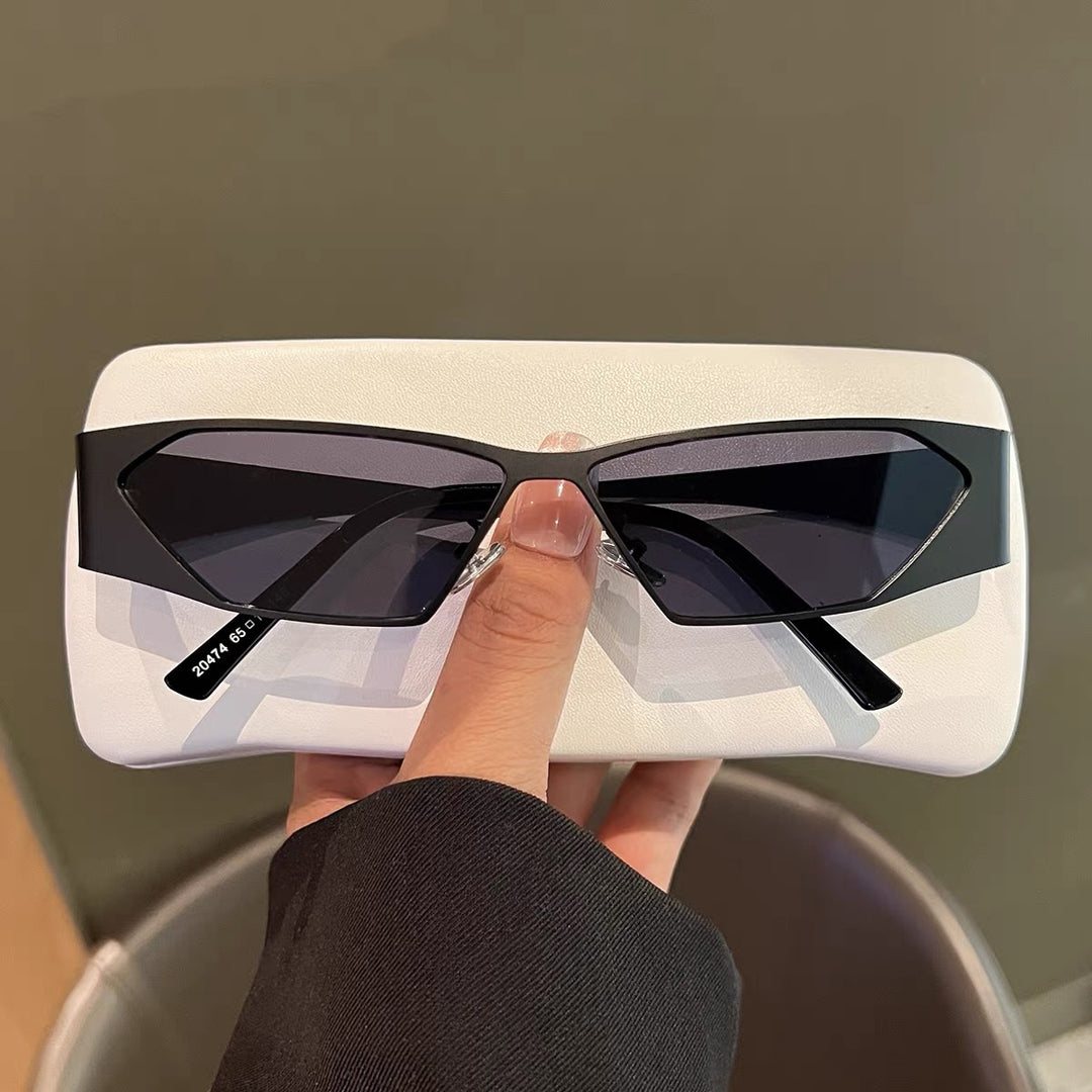 Designer Sonnenbrille mit Kantigem Rahmen Karnz