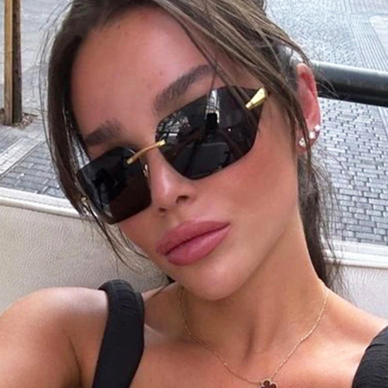 Damen geometrische Sonnenbrille mit elegantem Metallrahmen und polarisierten Gläsern Karnz