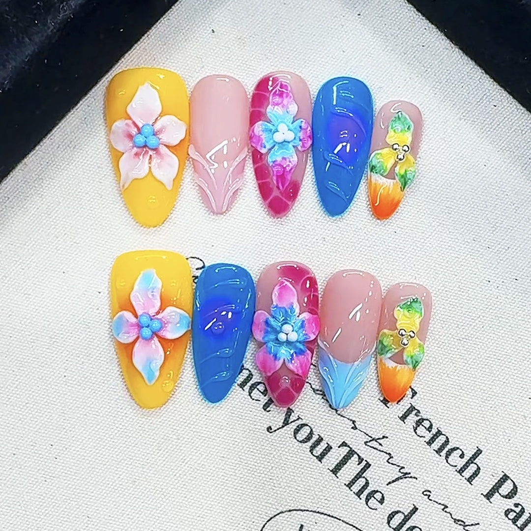 Künstlerisches Floral Press-on Nagelkunst Set Karnz