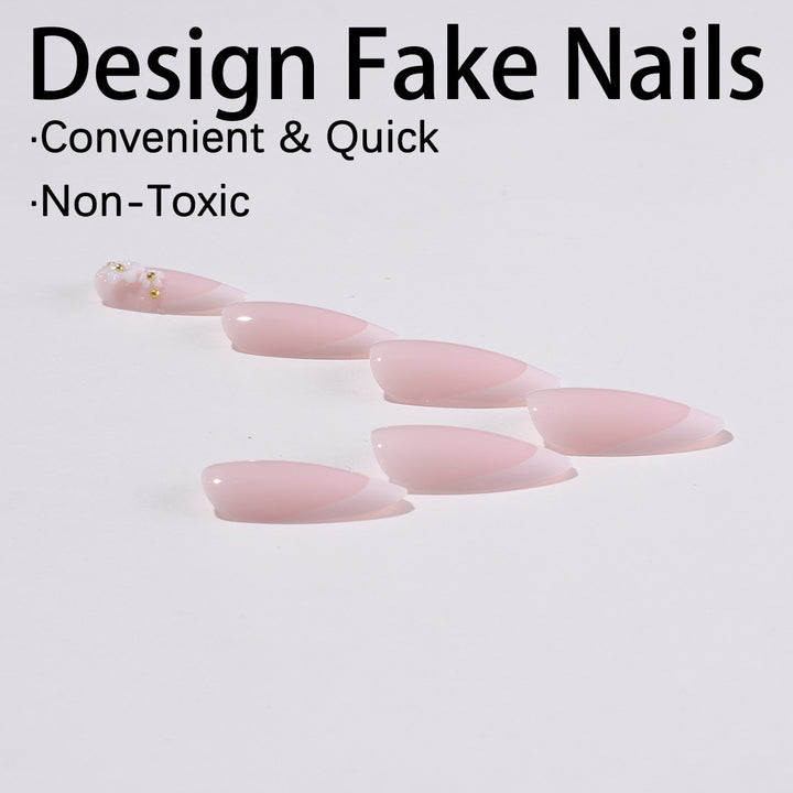 Kunstnagelset mit eleganten Blütenakzenten und Glitzer Karnz