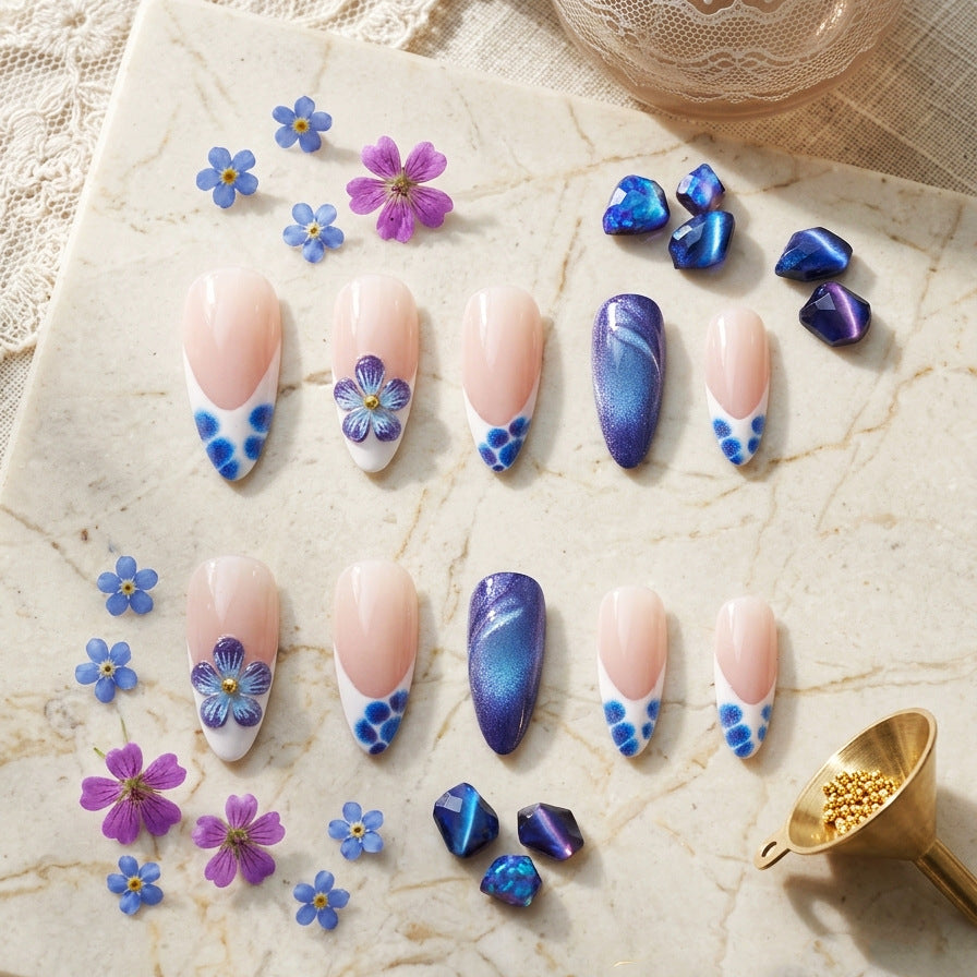 Künstlerisches Florales Press-On Nagelkunst Set