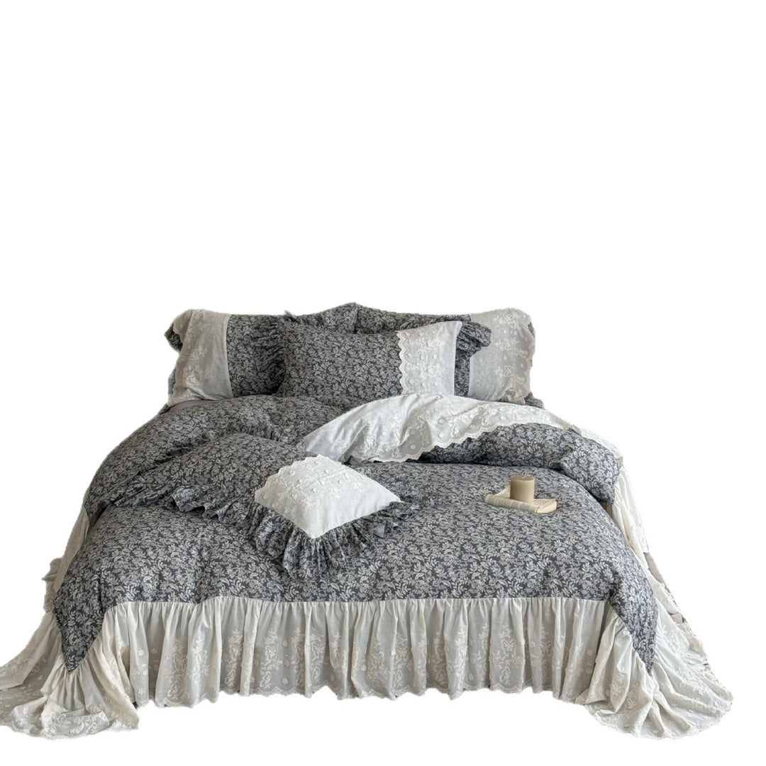 Bettwäsche-Set im Vintage-Shabby-Chic mit dekorativem Volant und gesteppter Tagesdecke