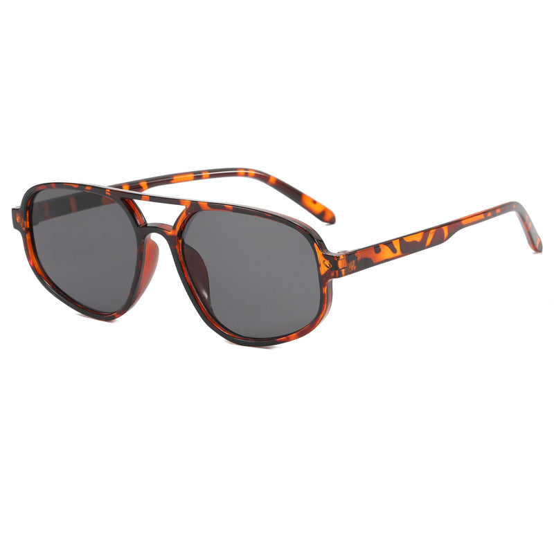 Damen modische Oversized-Sonnenbrille mit trendy Rahmen Karnz