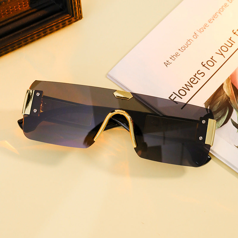 Damen geometrische Statement-Sonnenbrille Karnz