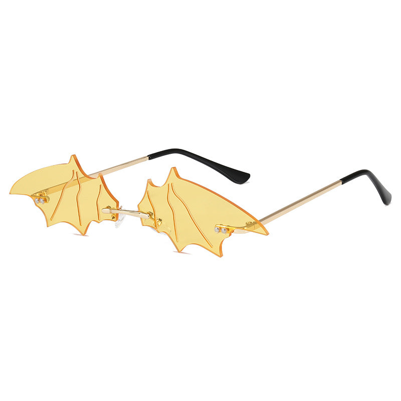 Damen Design-Sonnenbrille im außergewöhnlichen Fledermaus-Stil Karnz