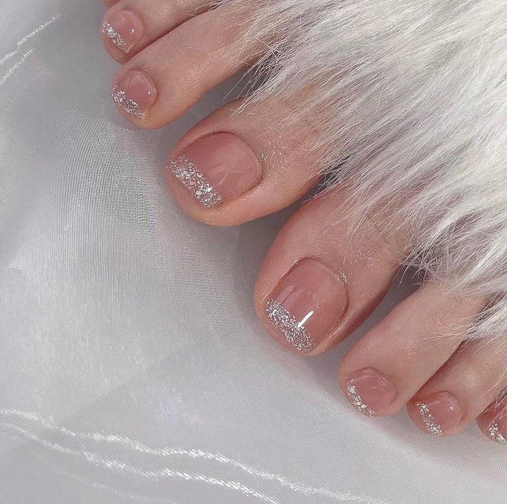 Kunstvolle Fußnagelgestaltung mit Göttlichem Schmetterlingsdesign Karnz
