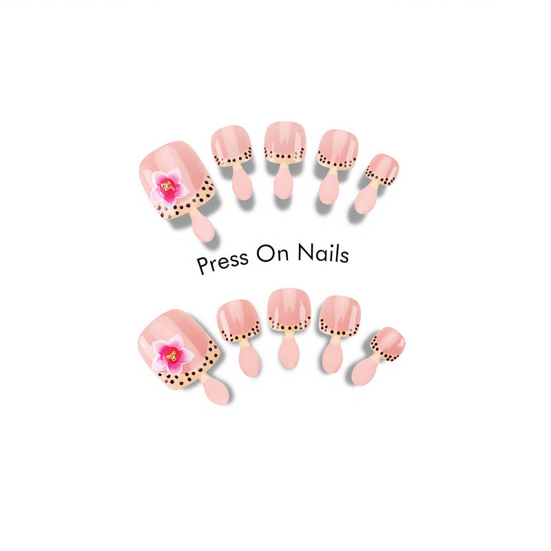 Florales Kunst Press-On Nageldesign Karnz