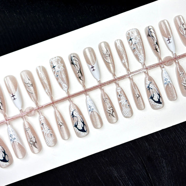 Elegante verzierte Press-On Nagelset