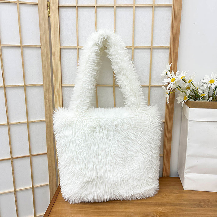 Gemütliche Fake Fur Tragetasche