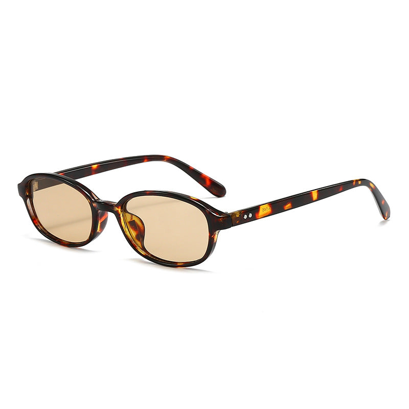 Damen stylische Sonnenbrille im Retro-Stil mit schützendem UV-Filter Karnz