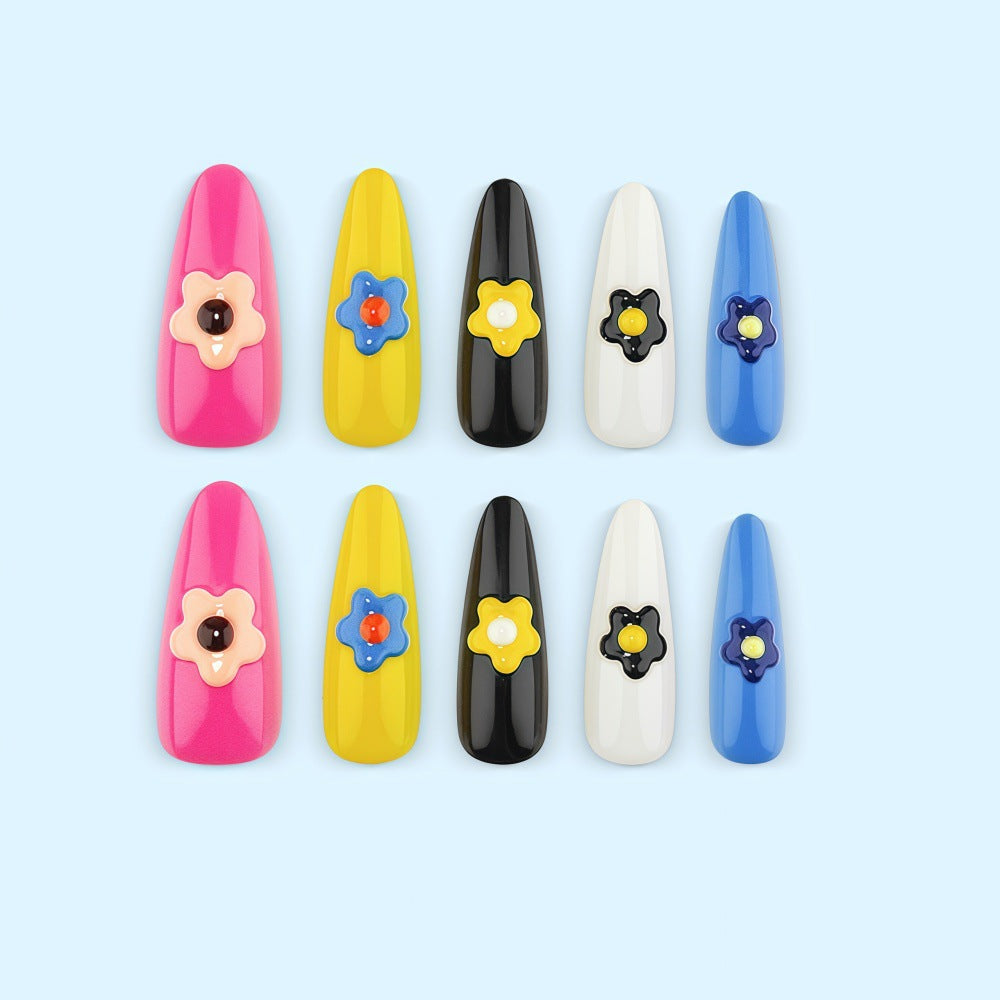 Kunstnagelset mit bunten Blütenmotiven Karnz