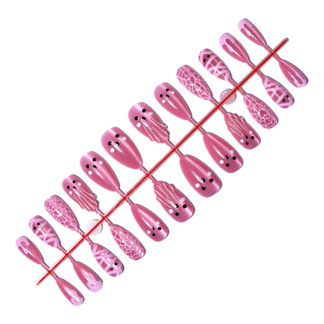 Kreatives Kunstnagelset Karnz