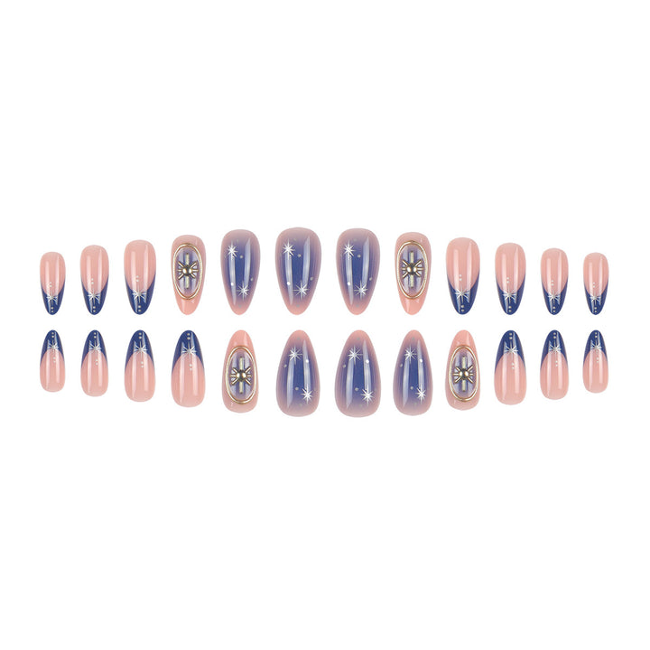 Künstlerisches Stiletto-Nagelset mit glitzerndem Akzent Karnz