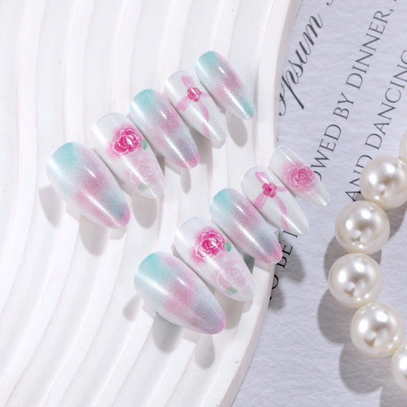 Kunstvolle Nail Art Kunstnägel Karnz