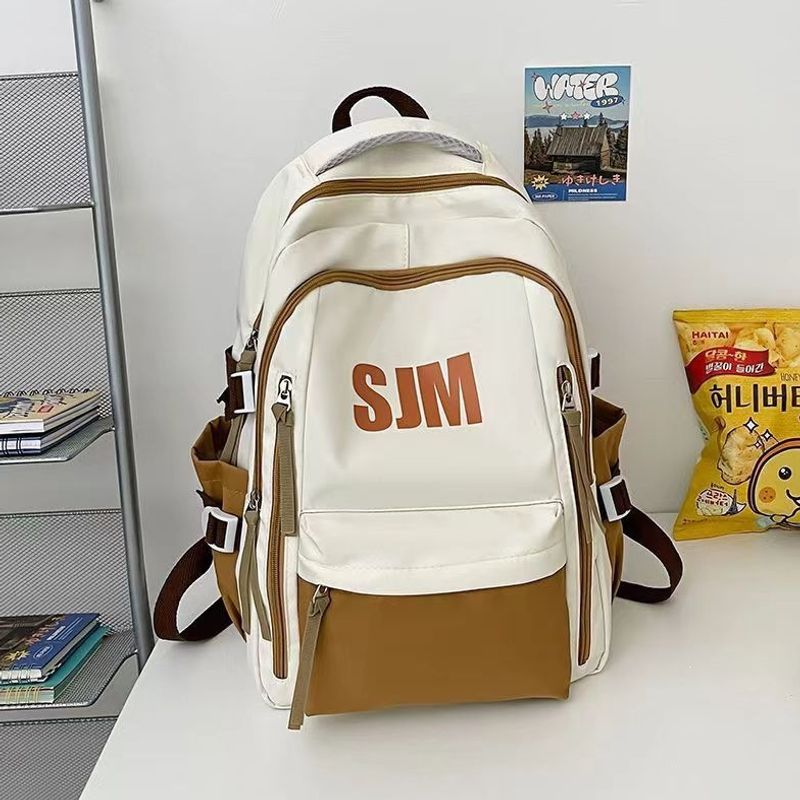 Stilvoller Vielseitiger Rucksack Karnz