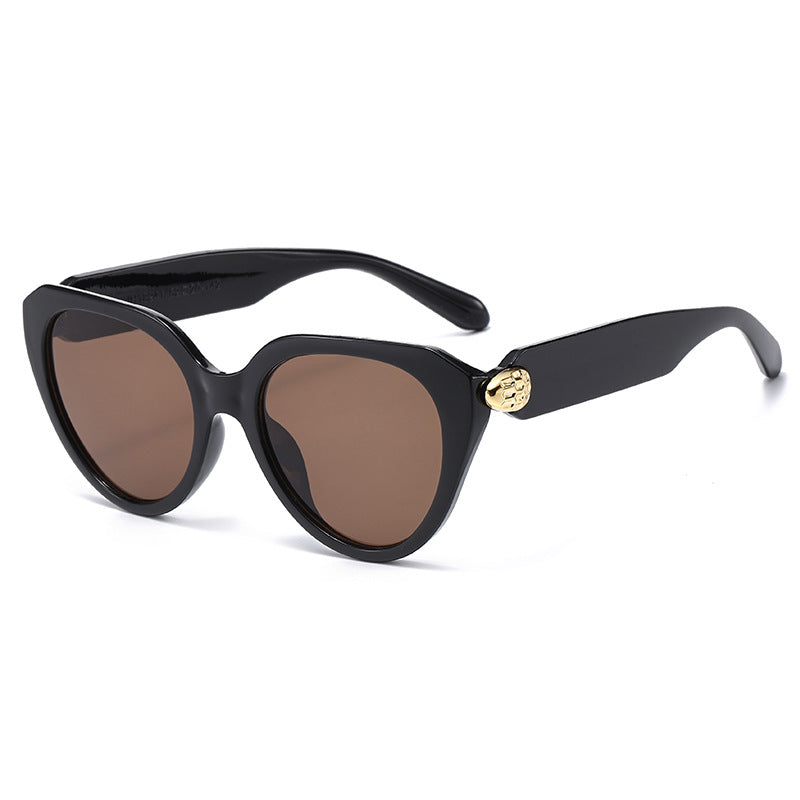Damen Cat-Eye Sonnenbrille mit goldenen Akzenten und schützendem UV-Filter Karnz