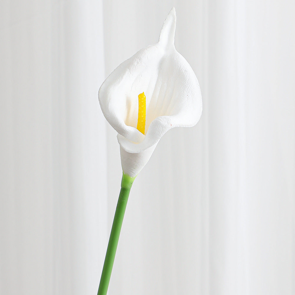 Künstliche Callablume mit detailgetreuer Verarbeitung Karnz