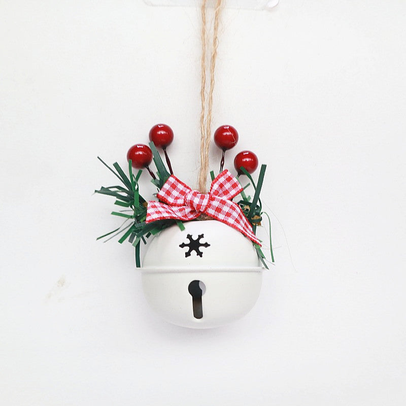 Weihnachtsglocke mit dekorativem Kranz