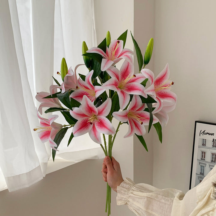 Künstlicher Lilienblumenstrauß