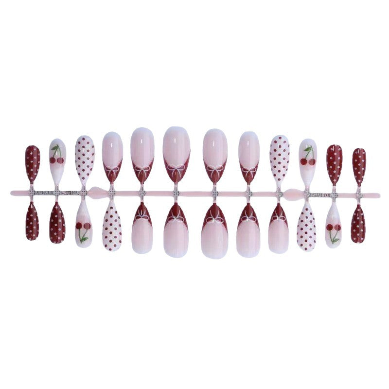 Kunstvolle Nageldesigns Karnz