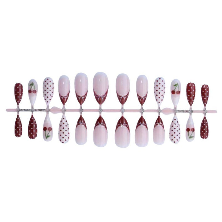 Kunstvolle Nageldesigns Karnz