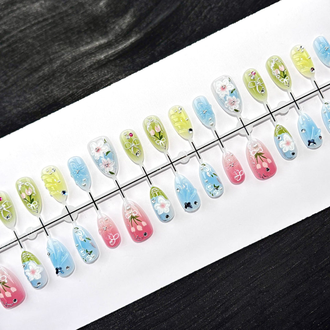 Künstlerisches Nageldesign-Kit 1790745389