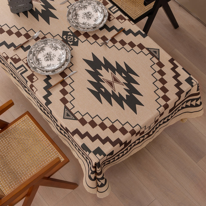 Rechteckige Tischdecke aus Leinenoptik mit Pompon-Quasten Karnz