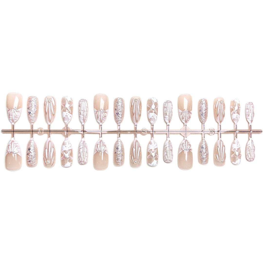 Stylisches anpassbares Press-On-Nageldesign-Set