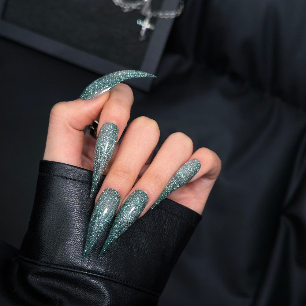 Stiletto Press-On Nagelverstärkungen mit Edelsteinakzenten