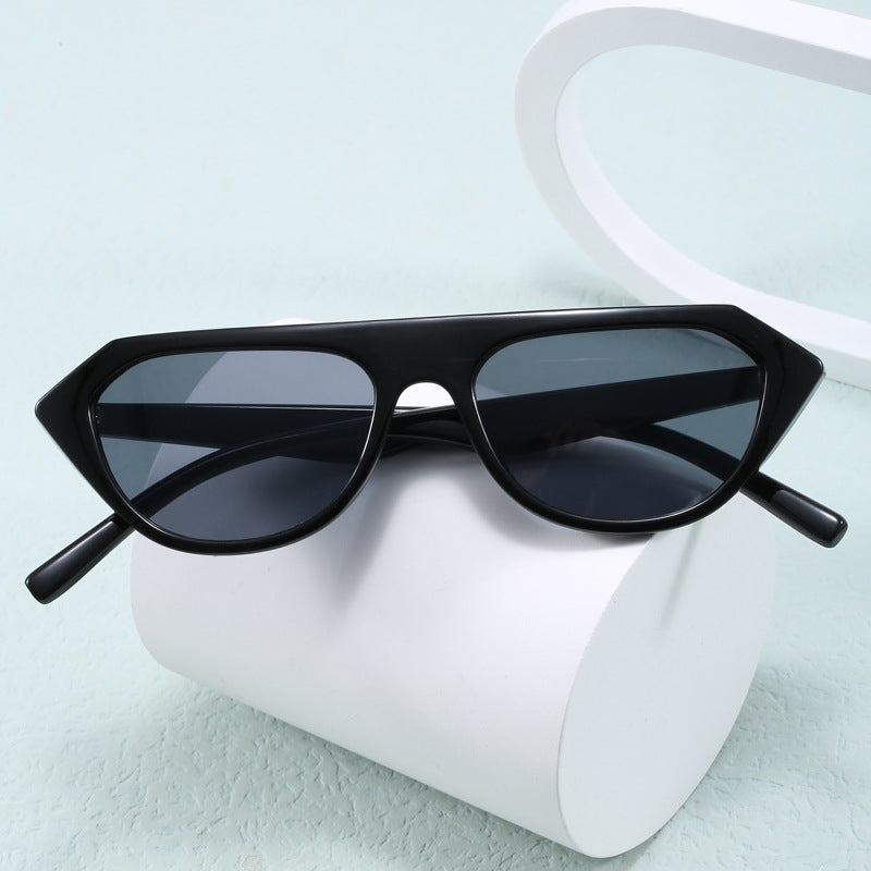 Damen modische asymmetrische Sonnenbrille Karnz