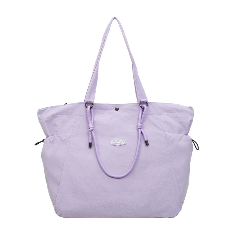 Geräumige lässige Tote