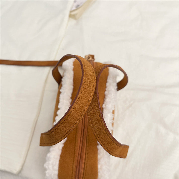 Gemütliche Kunstwildlederhandtasche