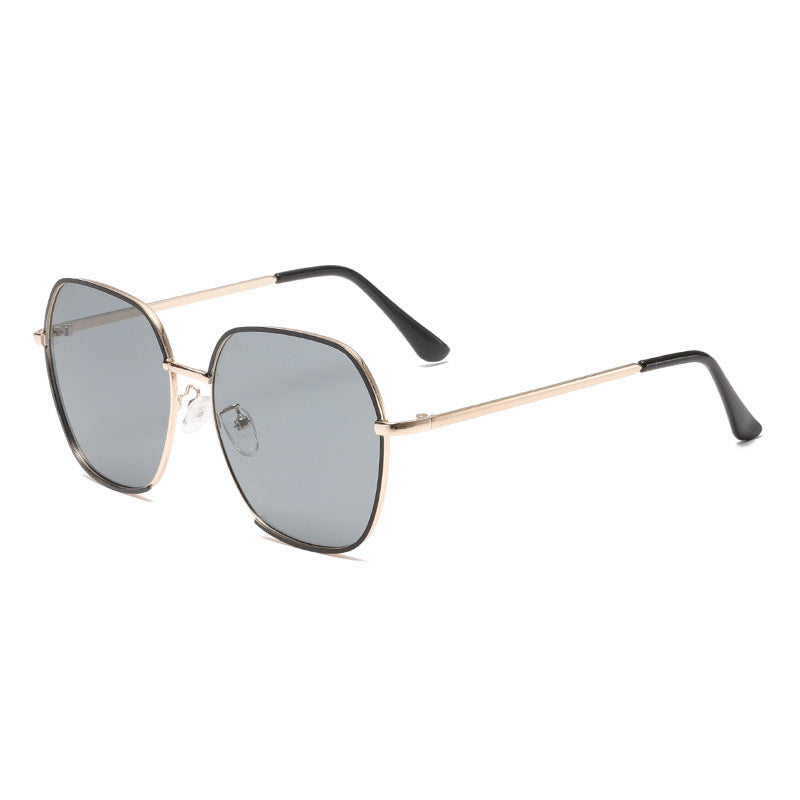Damen Elegante oversized Sonnenbrille mit hochwertigem Metallrahmen und UV-Schutz Karnz