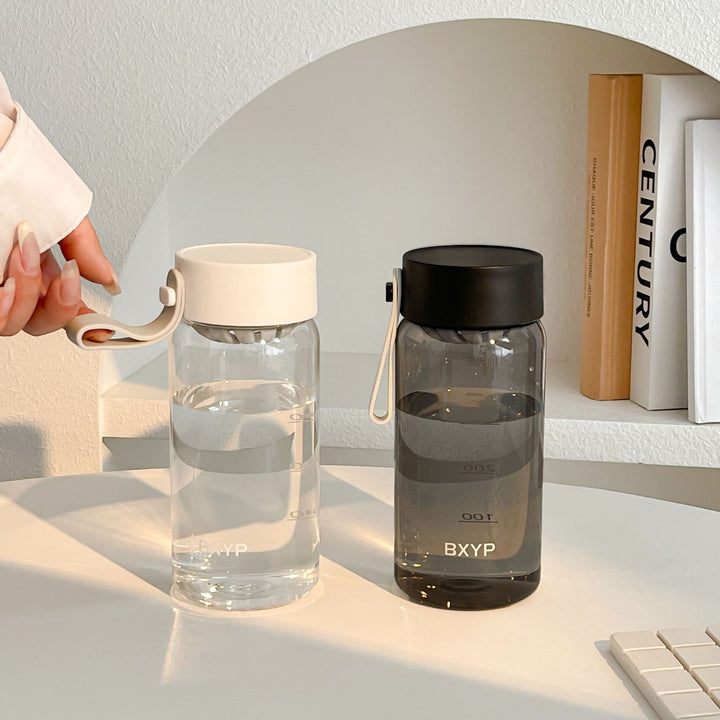 Damen BPA-freie Trinkflasche mit Smart-Deckel von Karnz