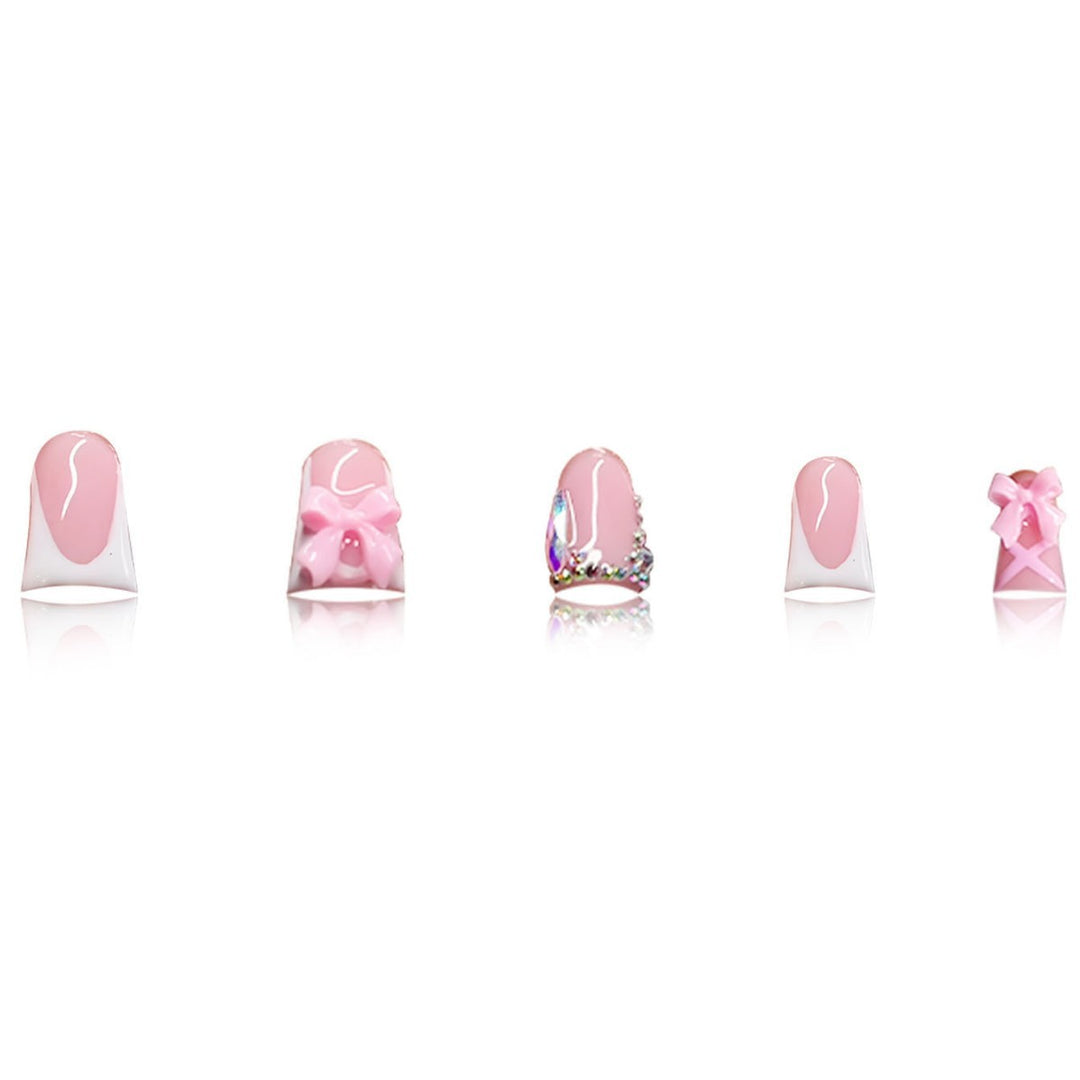 Dekoratives 3D Nagelkunst Set Karnz