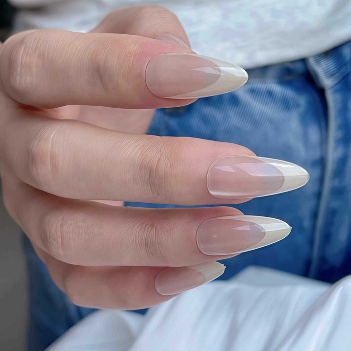 Glänzendes Langes Mandel-förmiges Press-On Nail Set Karnz