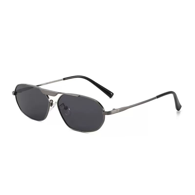 Damen modische Sonnenbrille im eleganten Polygon-Design Karnz