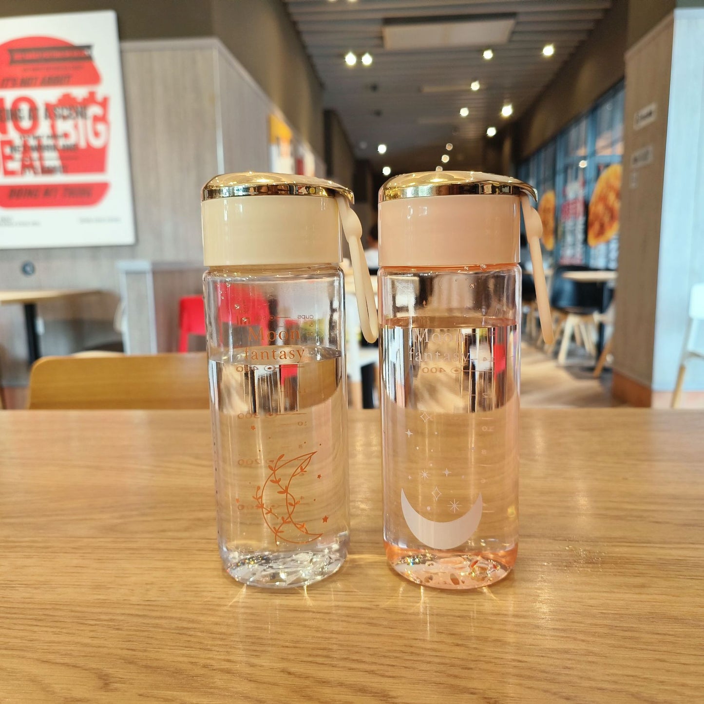 Damen Kreative Trinkflasche mit originellem Design Karnz