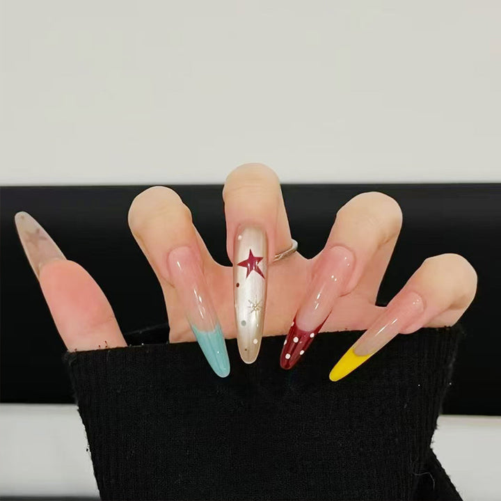 Künstlerische Lange Stiletto-Nagelverzierungen Karnz