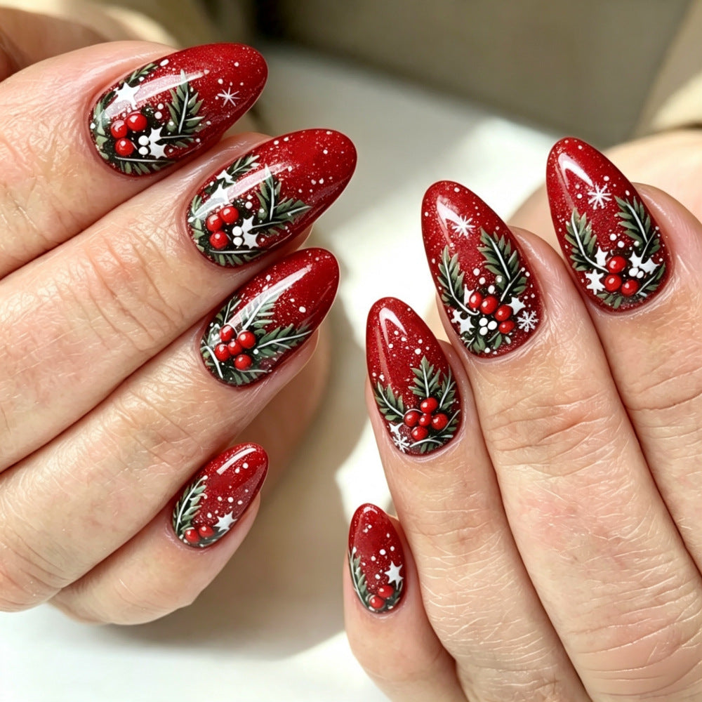Kunstnägel mit Festlichem Weihnachtsdesign Karnz