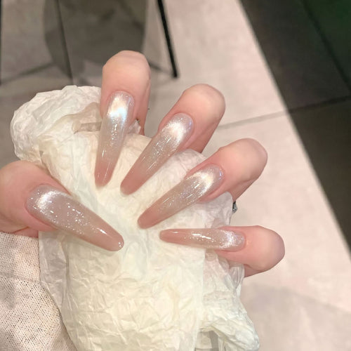 Stiletto Press-On Nail Set mit Glitterfinish Karnz