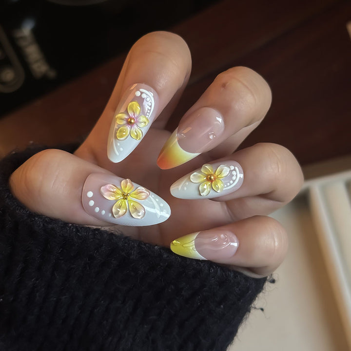 Vibrante Blumen Press-On Nagelkunst Set Karnz