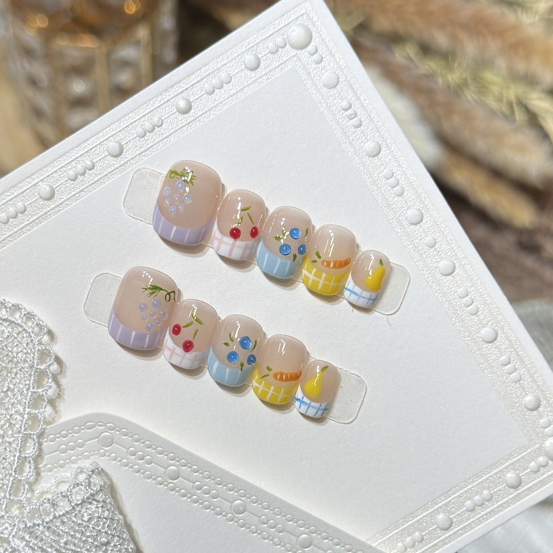 Künstlerisches von Früchten inspiriertes Press-On Nagelset Karnz