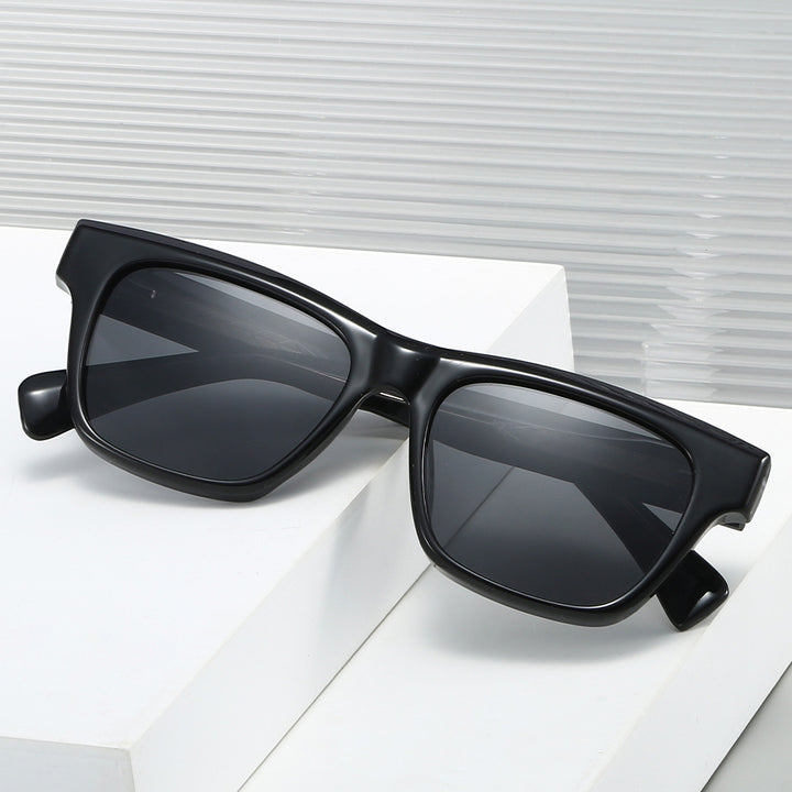 Damen stylische Sonnenbrille im klassischen Rechteckdesign Karnz