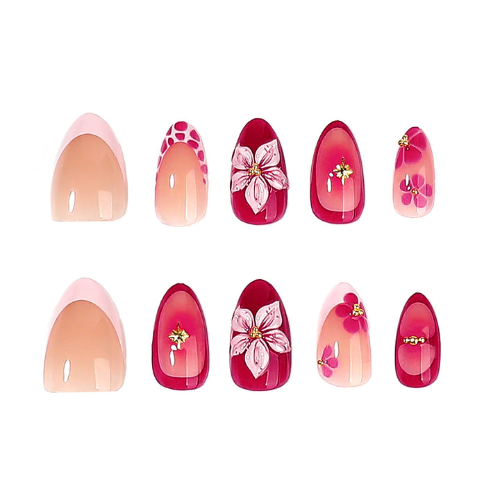 Künstliche Nagelkunst mit Blumendesign Karnz