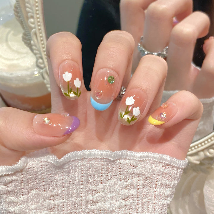 Blumenverzierte Press-On Nagel-Kit