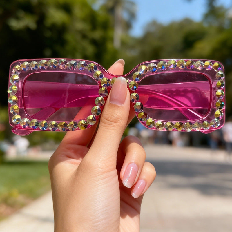 Dekorativer mit Strass besetzter Sonnenbrille Karnz
