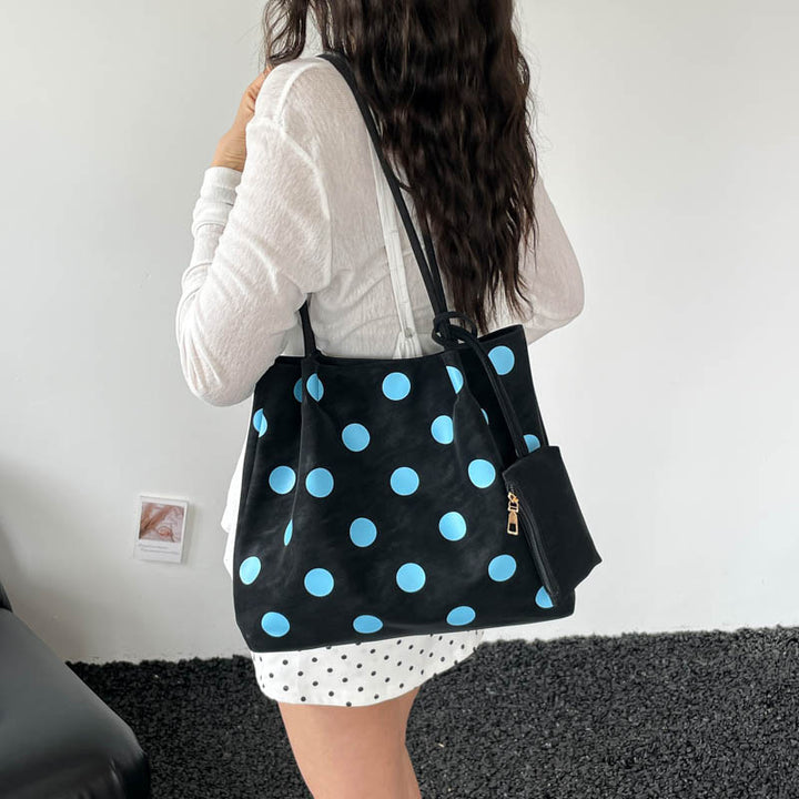 Geräumige Pünktchen Tote Bag