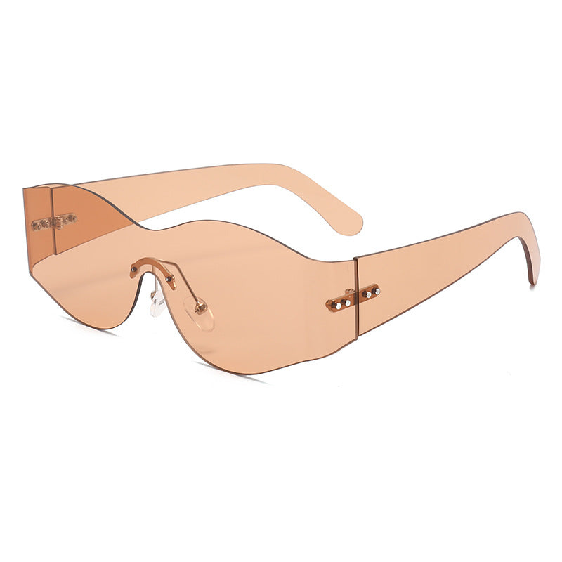 Damen modische Sonnenbrille im futuristischen Look Karnz